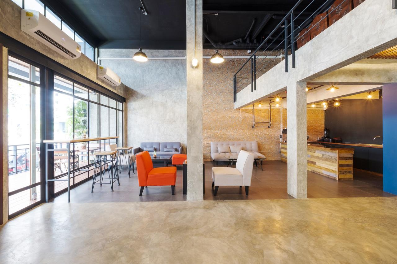 Zen Rooms Zleepmotion Bangkok Exterior foto