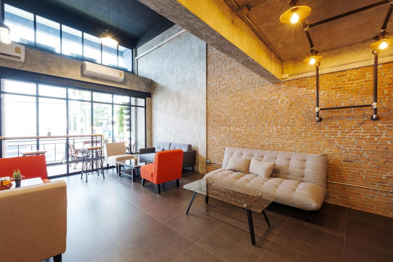 Zen Rooms Zleepmotion Bangkok Exterior foto